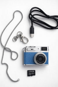 Mini Retro Kamera G1 + 32GB SD Karte - Neu & OVP