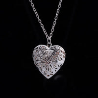 Hollow Heart Pendant Necklaces Fashion Jewelry LOVE Collares Geometric Charm Necklace Bijoux Gift Wholesale Neck Jewelry
