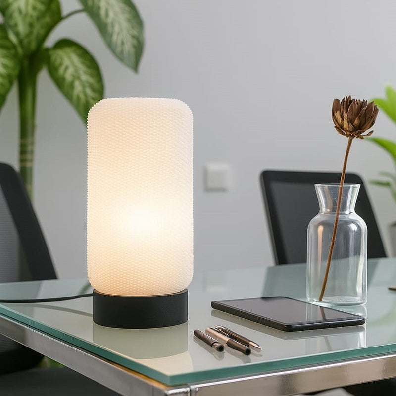 Haloform Tragbare Tischlampe – Skulpturales Licht mit dimmbarer LED & 3D-Design