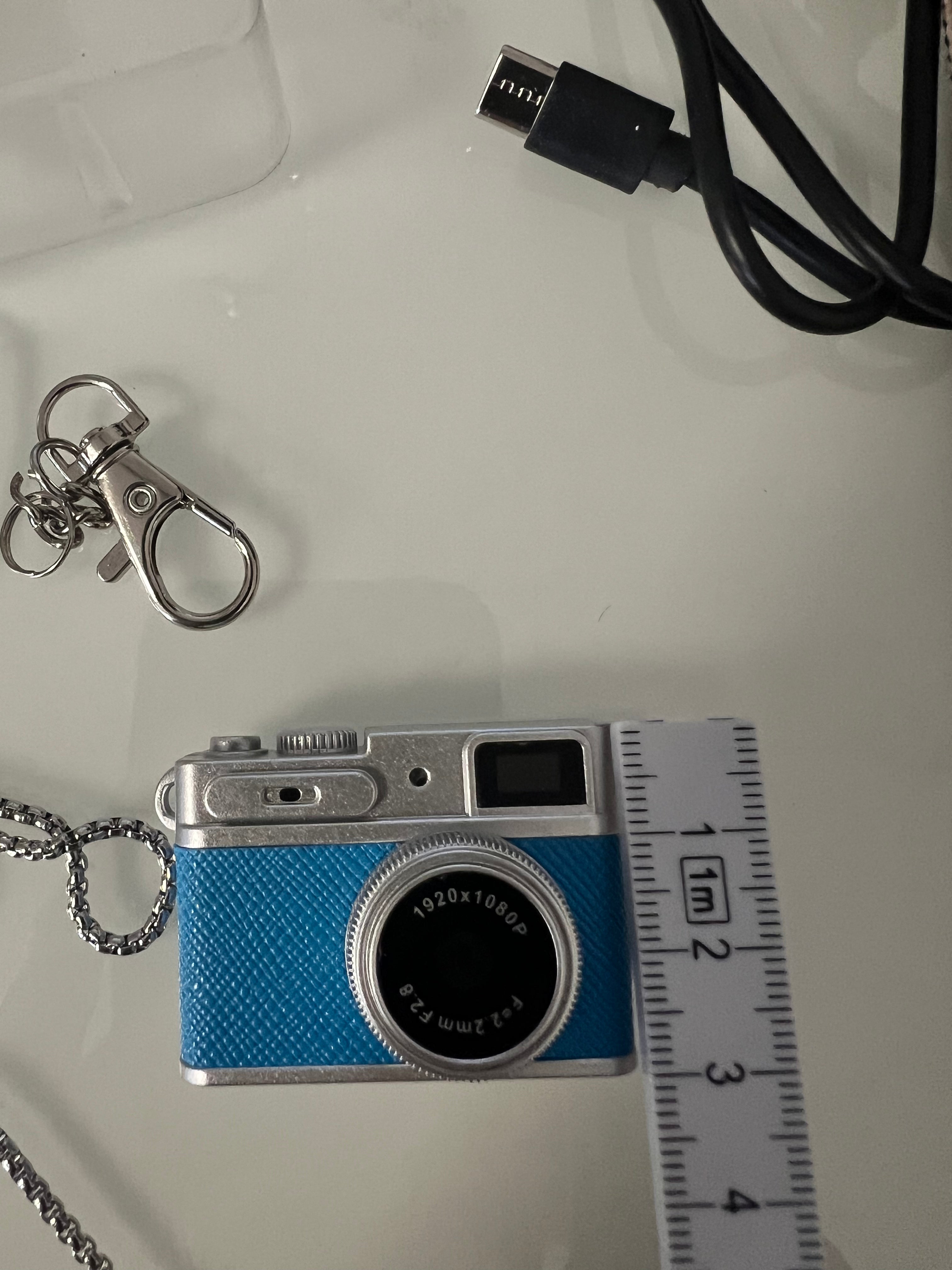 Mini Retro Kamera G1 + 32GB SD Karte - Neu & OVP