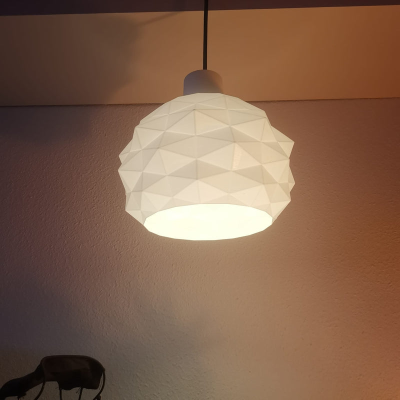 Prisma Light – Geometrische Pendelleuchte mit modernem Design & faszinierendem Lichtspiel
