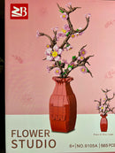 Studio Kirschblüten-Krug - Elegante Blumen