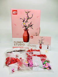 Studio Kirschblüten-Krug - Elegante Blumen